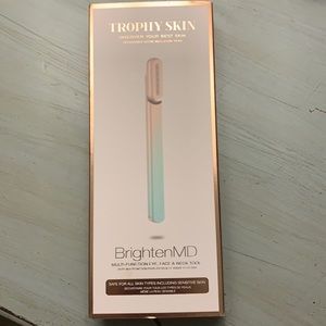Trophy Skin BrightenMD red light face wand.